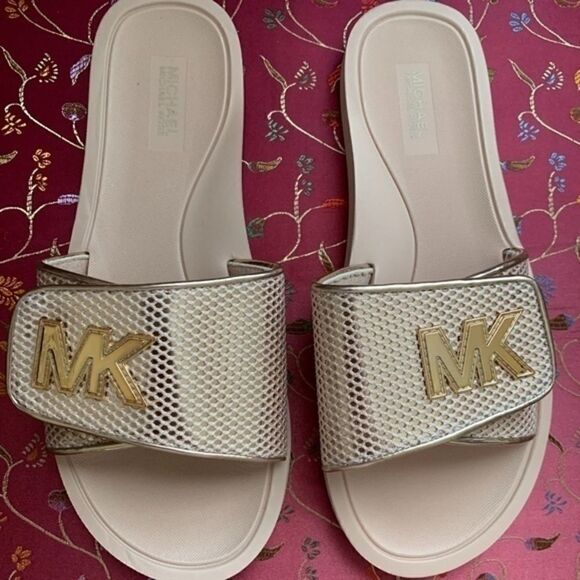 𝅺michael KORS LOGO ROSEGOLD MESH SLIDE SIZE 9 NEW​​​​​ - Picture 1 of 8